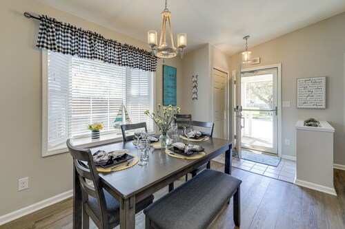 Lovely Morehead City Home w/ Fire Pit & Gas Grill