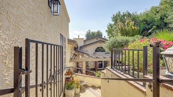 House (1 Bedroom) | Interior