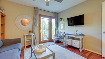 House (1 Bedroom) | Interior