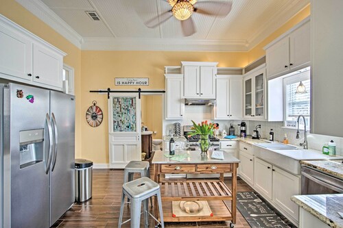 Renovated 'carnegie Cottage' - Walk to Dtwn!