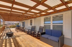 House (3 Bedrooms) | Front of property