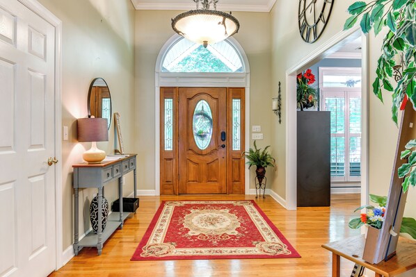 House (4 Bedrooms) | Interior - Sherrills Ford Escape w/ Hot Tub, Deck & Yard (Sherrills Ford)