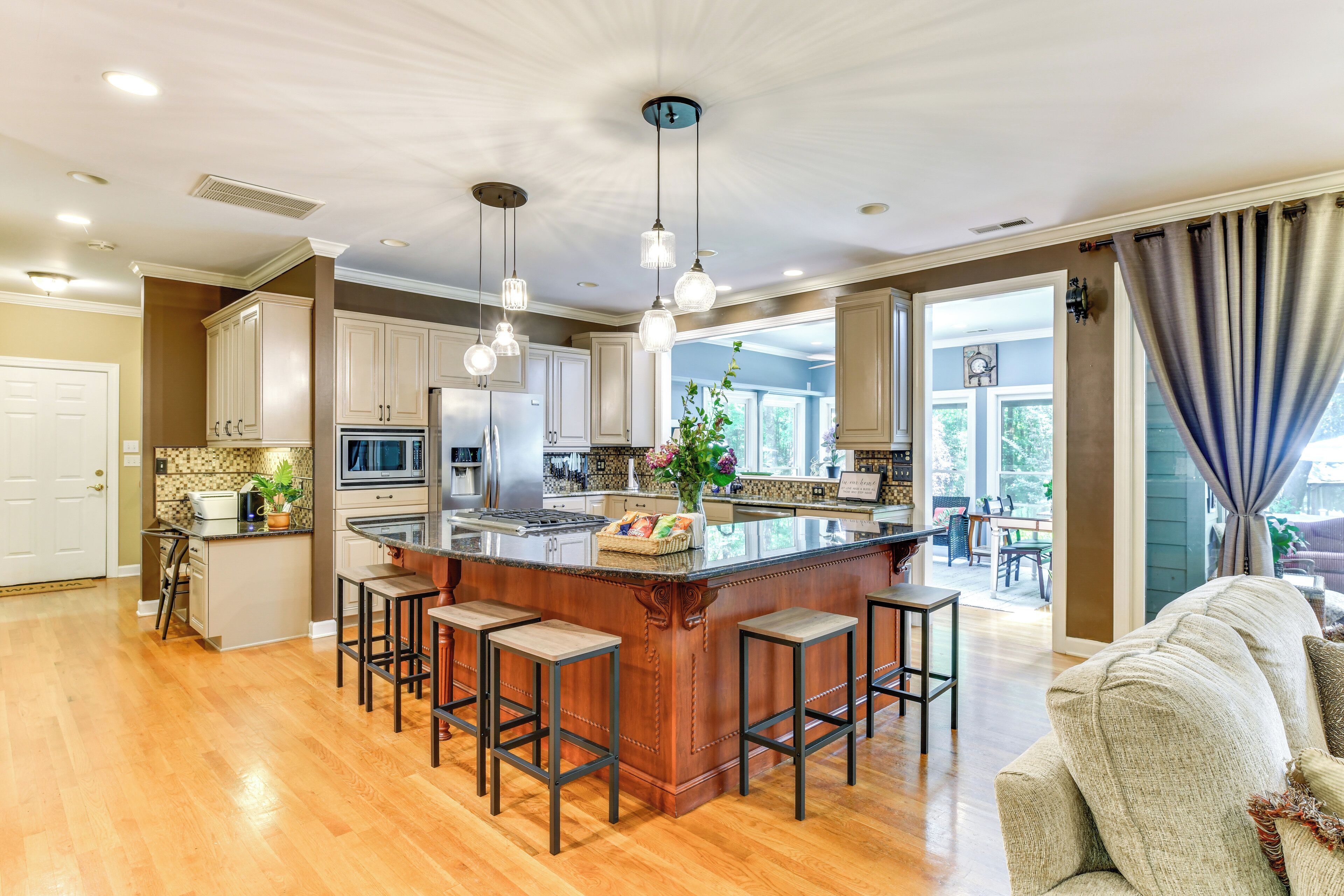 Rumah (4 Bedrooms) | Interior