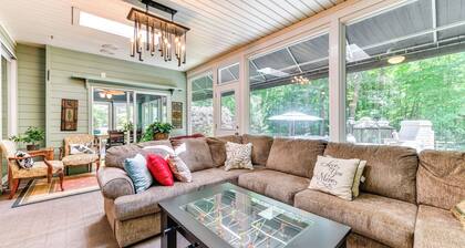 Sherrills Ford Escape w/ Hot Tub, Deck & Yard