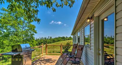 Cottage w/ Deck & Bbq: 2 Mi to Dale Hollow Lake!