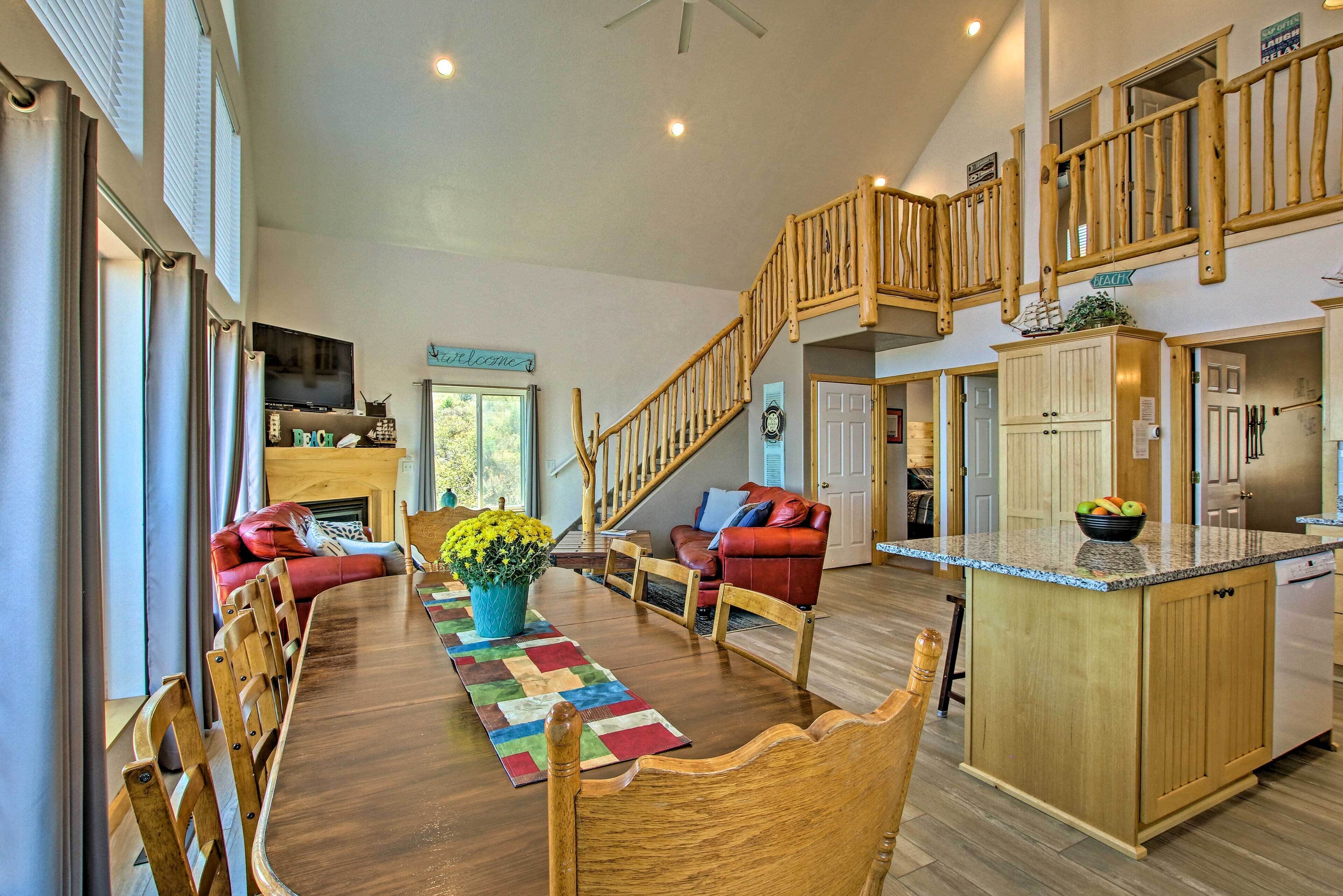 House (6 Bedrooms) | Interior
