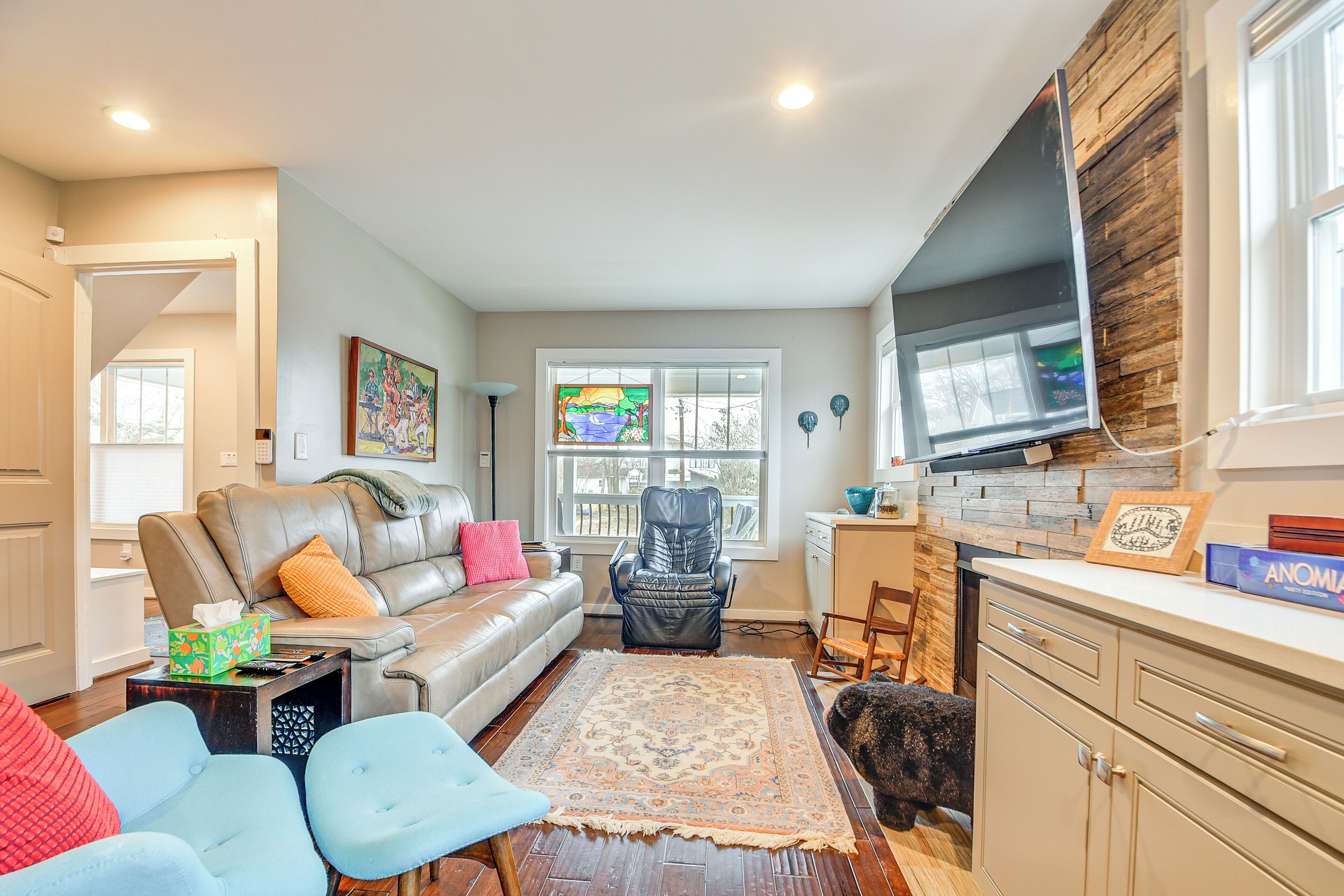 House (2 Bedrooms) | Interior