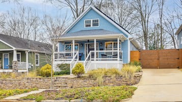 House (2 Bedrooms) | Front of property
