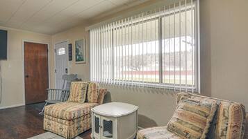 Cottage (3 Bedrooms) | Interior