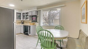 Cottage (3 Bedrooms) | Interior