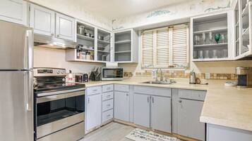 Cottage (3 Bedrooms) | Interior