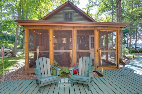 House (2 Bedrooms) | Front of property