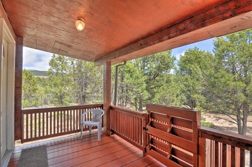 Cabin 6 Mi to Burr Trail, 32 Mi to Escalante!