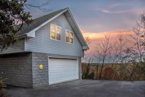 Apartment (0 Bedroom) | Interior - Near Douglas Lake: Mountain Jewel Haven w/ Views (Sevierville)