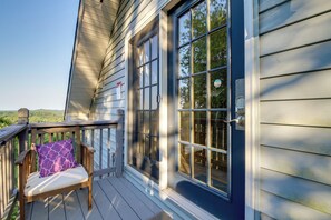 Apartment (0 Bedroom) | Interior