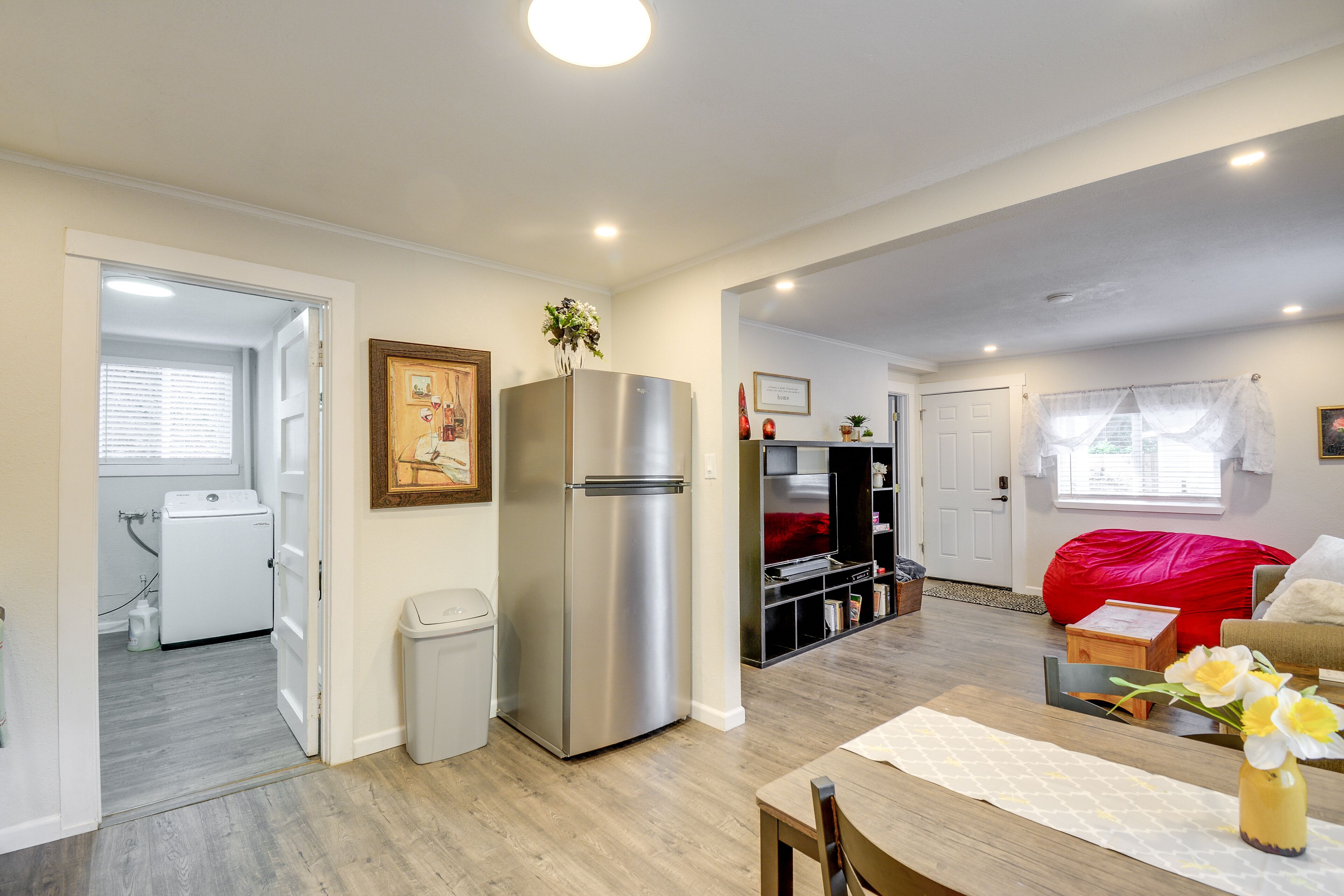 Bremerton Vacation Rental Near Hiking & Downtown