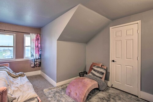 Spacious Vacation Home: 10 Mi to Lavon Lake!