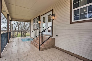 House (5 Bedrooms) | Interior - Spacious Vacation Home: 10 Mi to Lavon Lake! (Blue Ridge)