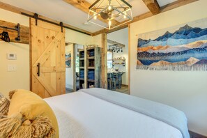 House (1 Bedroom) | Interior