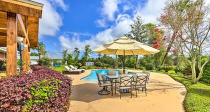 Sunny Florida Abode - Patio, Pool, & Fire Pit