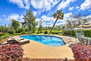 House (4 Bedrooms) | Interior - Sunny Florida Abode - Patio, Pool, & Fire Pit (Marianna)
