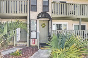 Apartment (3 Bedrooms) | Interior - Myrtle Beach Condo: Balconies, Walk to Beach! (Myrtle Beach)