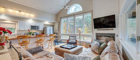 House (3 Bedrooms) | Front of property