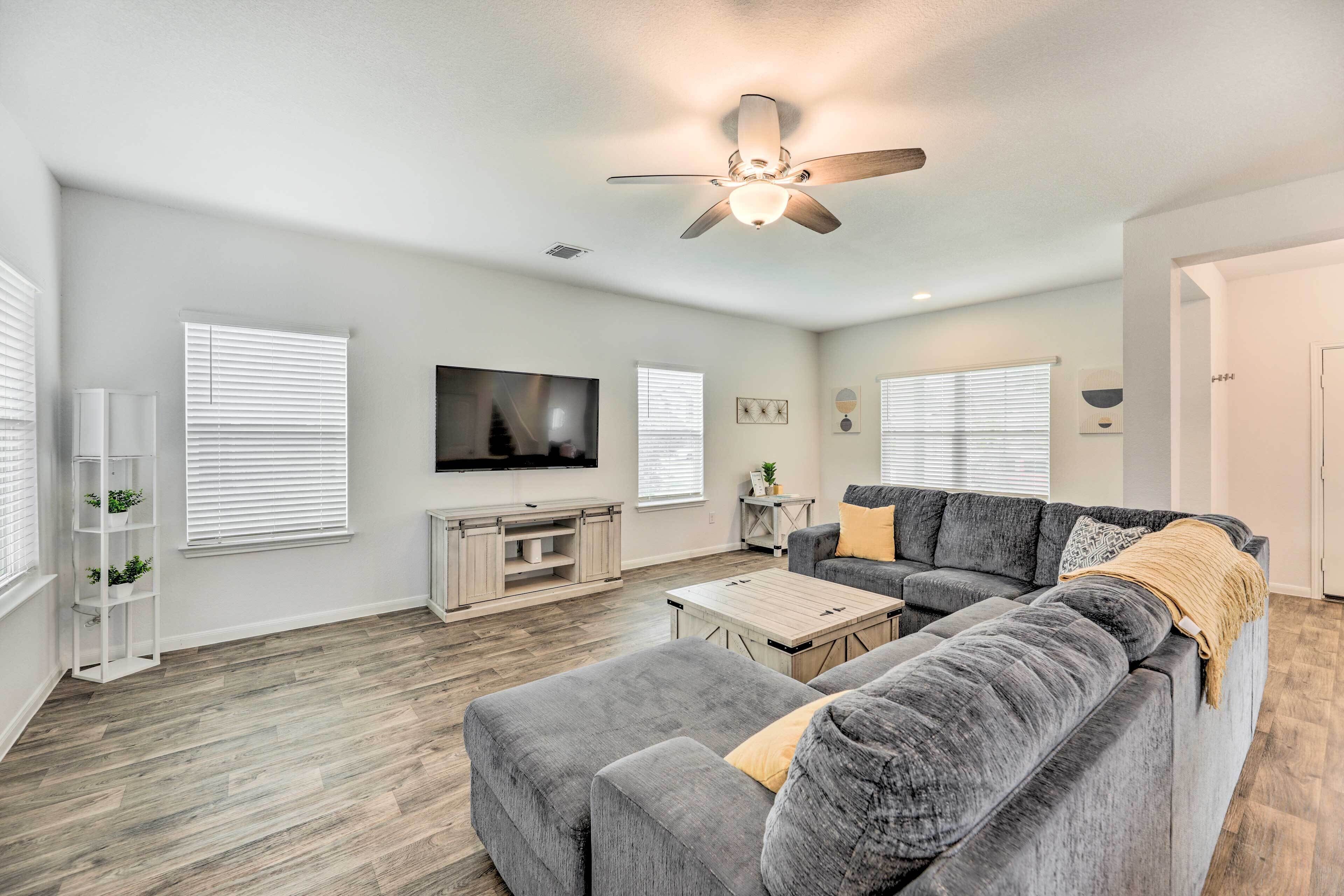 Stunning Austin Home ~ 12 Mi to Downtown!