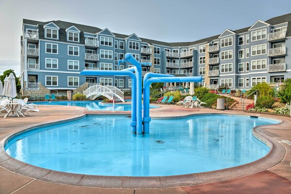 Interior - Private Beach Access: Wildwood Crest Retreat (Wildwood Crest)