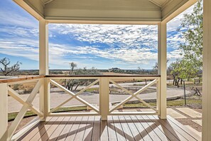Cottage (2 Bedrooms) | Interior - Comfy Hill Country Haven w/ Private Hot Tub! (Fredericksburg)