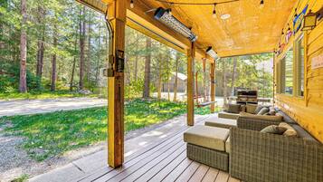 ุงูู
ูุดุฃุฉ ู
ู ุงูุฏุงุฎู