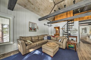 Nhà (4 Bedrooms) | Nội thất