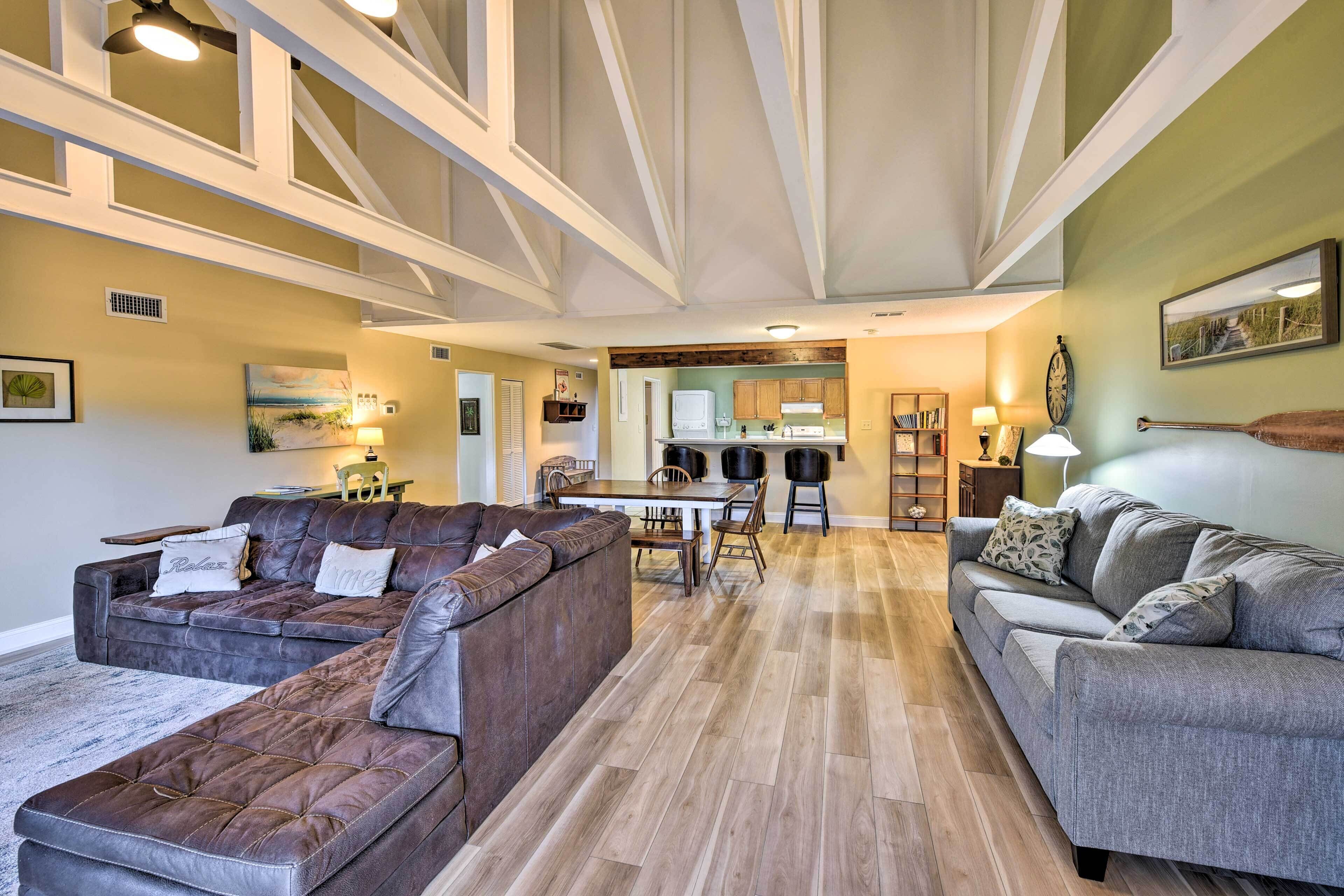 Pet-friendly Retreat in Palmetto Dunes!