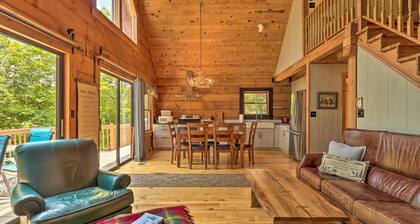 Deck + Game Room: Lakefront Landrum Cabin!