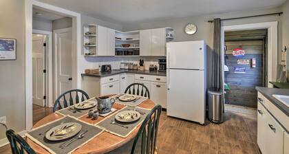 Cozy Fries Escape w/ Mountain & River Views!