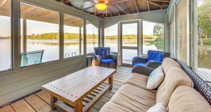 Lakefront Crockett Cabin w/ Boathouse & Kayaks!