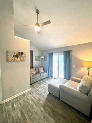 Smart TV, DVD player, books