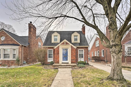 House (2 Bedrooms) | Front of property