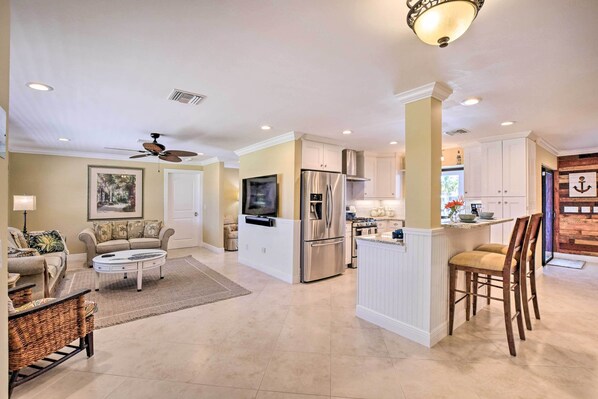 Interior - Canalfront Cape Coral Home w/ Private Dock! (Cape Coral)