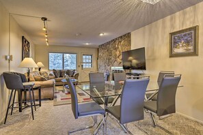 Interior - Condo on Fraser River < 4 Mi to Winter Park Resort (Winter Park)