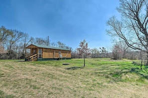 House (1 Bedroom) | Interior - Cozy Cookson Cabin w/ Fire Pit: 1 Mi to Lake! (Cookson)