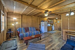 House (1 Bedroom) | Interior