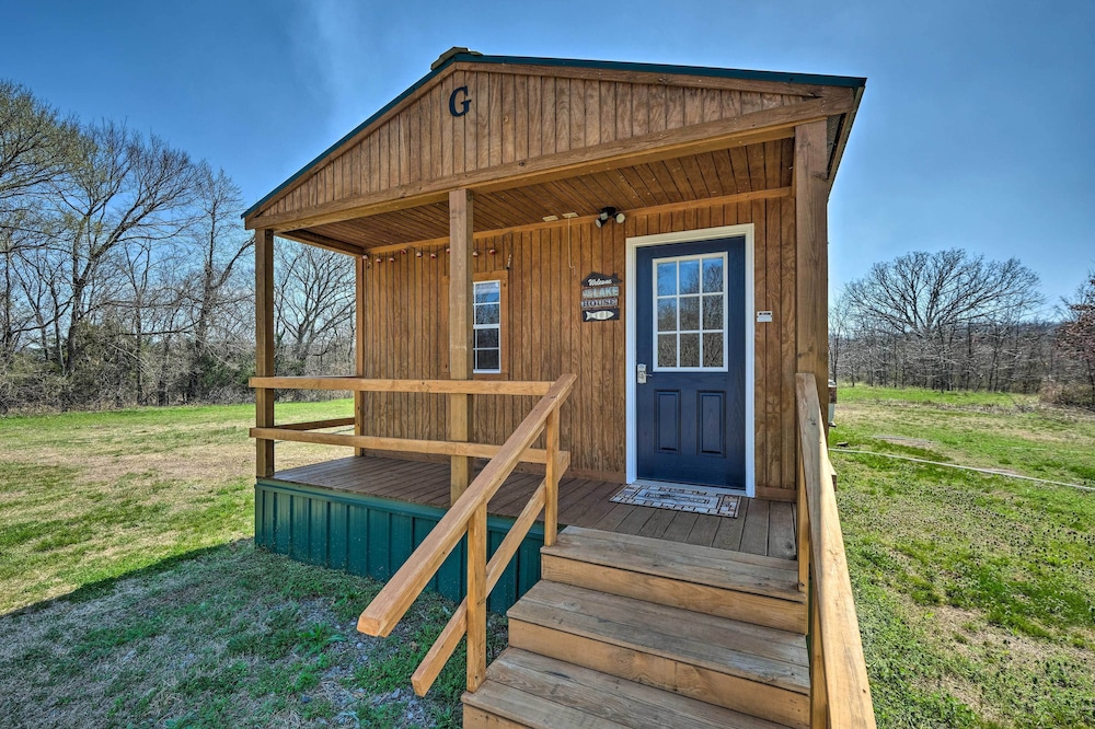 Cozy Cookson Cabin w/ Fire Pit: 1 Mi to Lake!