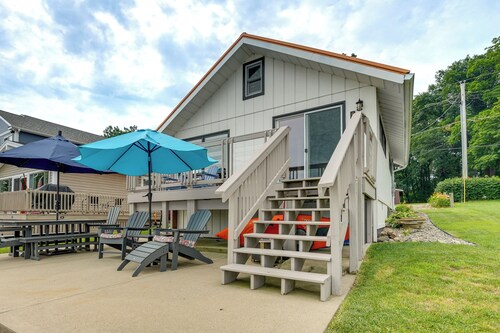 Lake George Cottage w/ Dock, Fire Pit & Kayaks!