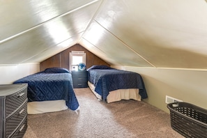 Cottage (1 Bedroom) | Interior - Lake George Cottage w/ Dock, Fire Pit & Kayaks! (Fremont)