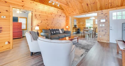 7 Mi to Nubs Nob: Lakefront Abode w/ Fire Pit!