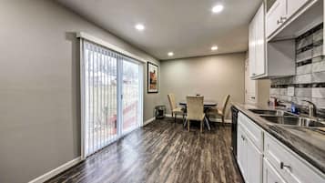 Rumah (3 Bedrooms) | Interior