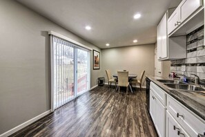 House (3 Bedrooms) | Interior - St Charles Vacation Home By Historic District (St. Charles)
