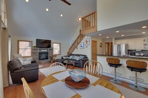 House (3 Bedrooms) | Front of property