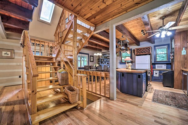 House (3 Bedrooms) | Interior - Bryson City Cabin w/ Hot Tub ~ 10 Mi to Dtwn! (Bryson City)